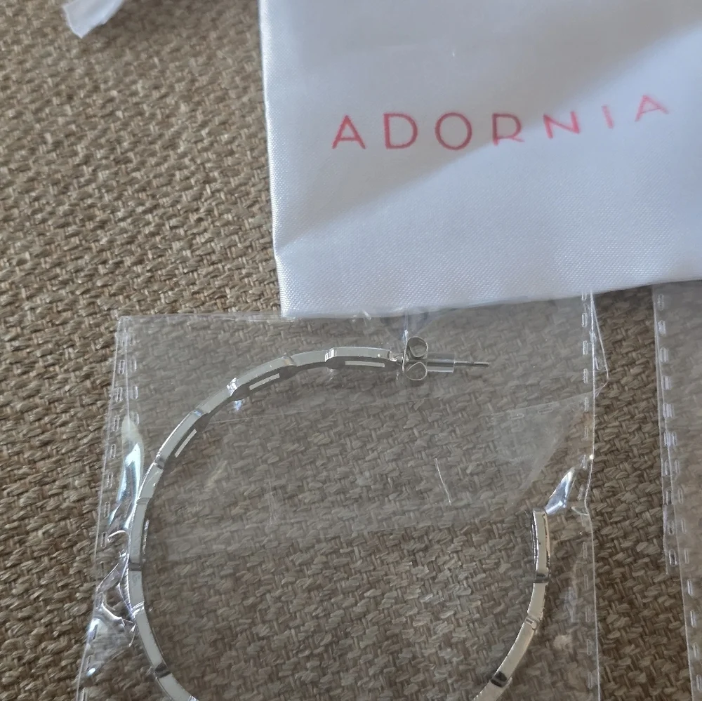 adornia elegant silver